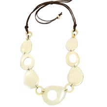 Load image into Gallery viewer, Vi Pebbles Ivory - Necklace Eyewear holder in USA - cavaaller-Itwillbefine
