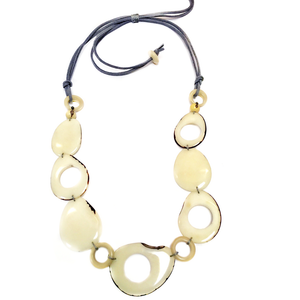 Vi Pebbles Ivory - Necklace Eyewear holder in USA - cavaaller-Itwillbefine