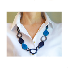 Load image into Gallery viewer, Vi Pebbles navy mix - Necklace Eyeglasses holder in USA - cavaaller-Itwillbefine
